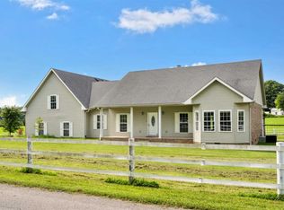 401 Dawson Rd, Cumberland Furnace, TN 37051