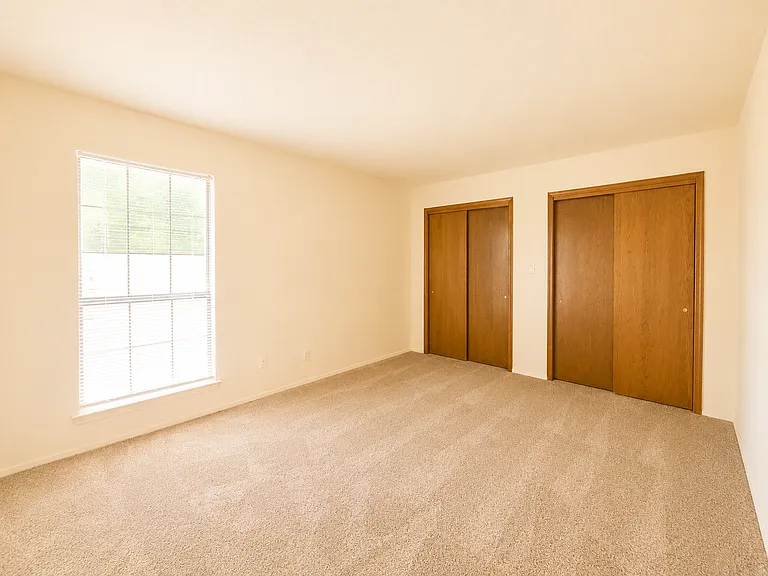 23 Lakeshore Dr NE — Photo 16