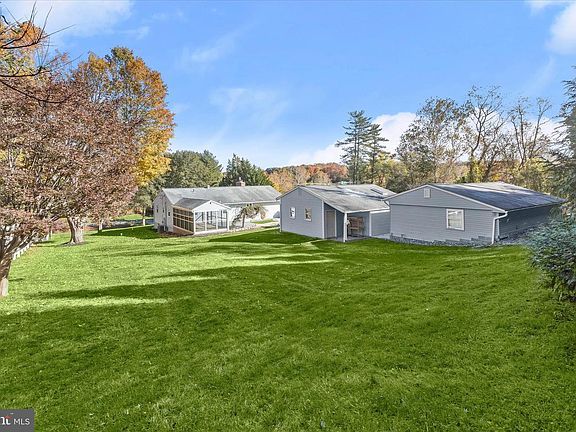 3rd image of 12775 Frederick Rd