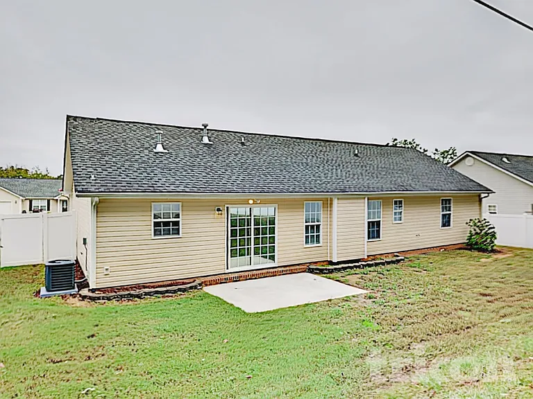1115 Landen Chase Dr — Photo 15