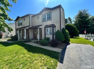 6 Marc Dr, Dayton, NJ
