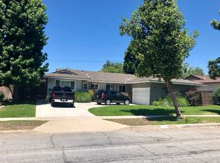 227 S Burnaby Dr, Glendora, CA 91741