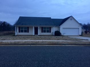 1020 Meadow Walk Dr, Monroe, GA 30656