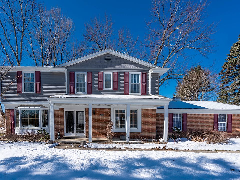 1st image of 5746 Sutters Ln