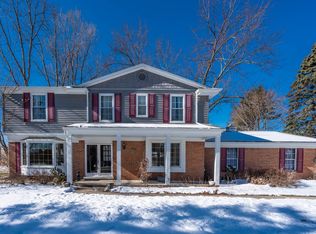 5746 Sutters Ln, Bloomfield Hills, MI