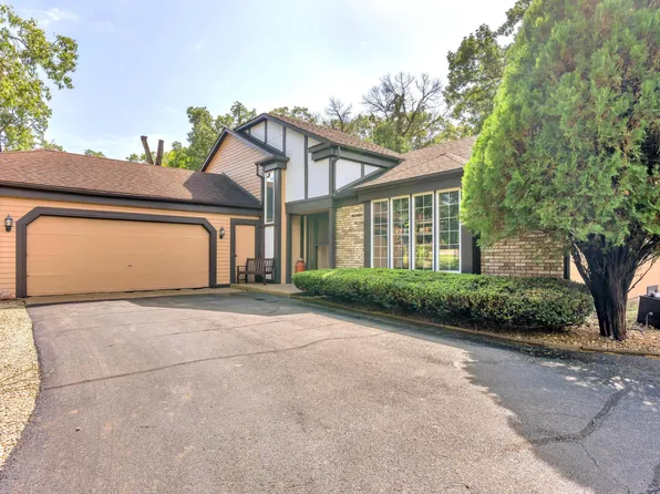 9796 N David Ct, Demotte, IN 46310