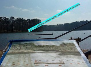 7 Connor Ln, Huntsville, TX 77320