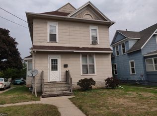 428 1st St NE, Mason City, IA 50401