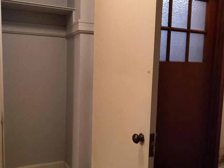 917 Madison St #109 — Photo 18