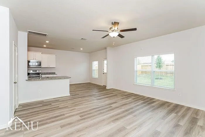 10457 Sweetwater Creek Dr — Photo 6