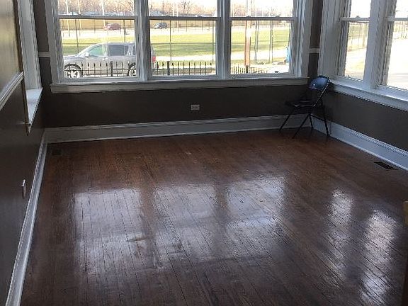 3rd image of 7337 S Greenwood Ave #1