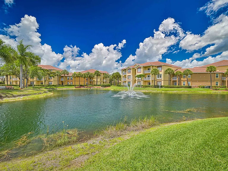 15655 Ocean Walk Cir #310 — Photo 2