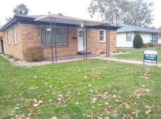 602 Stoddard Ct, Monticello, IL 61856