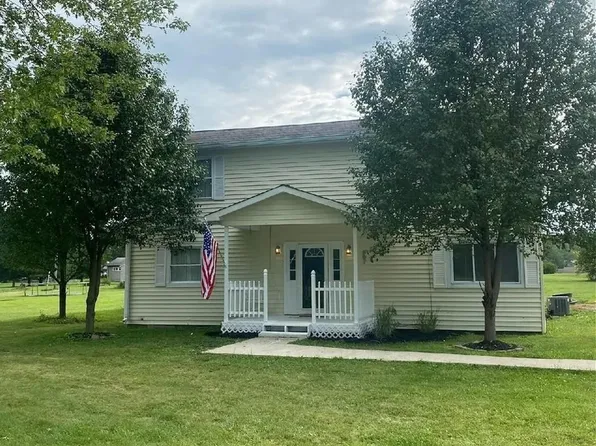 997 E Niagara Trl, Greensburg, IN 47240