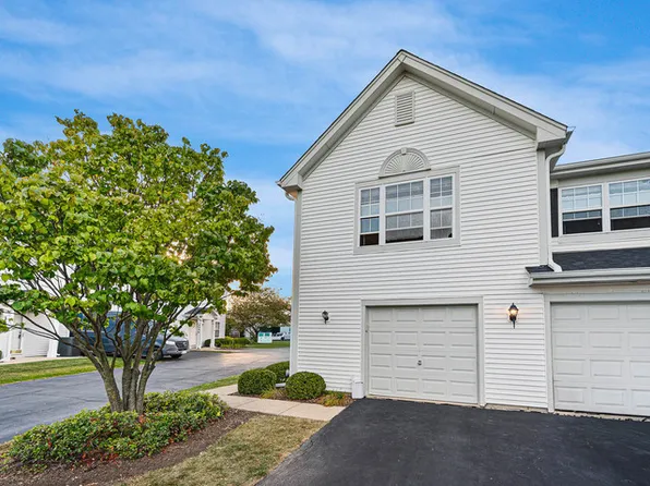 2552 Dickens Dr #2552, Aurora, IL 60503