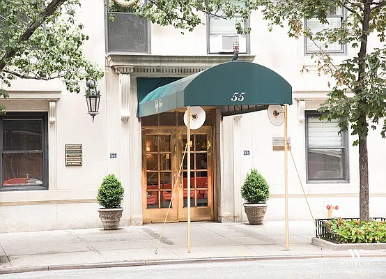 Rented by Warburg | media 10