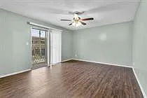 5601 West 58th — Photo 3