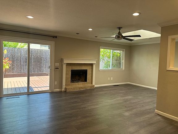2nd image of 4922 Paseo Tranquillo