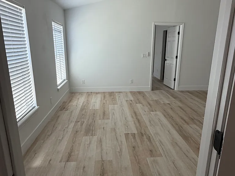 939 Dora Ave #C — Photo 13