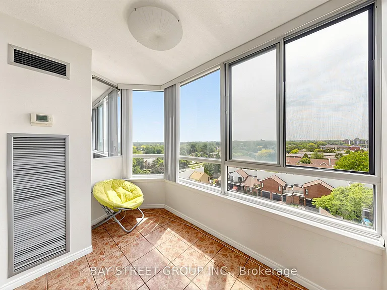 1001 Cedarglen Gate #Penthouse 720 — Photo 30