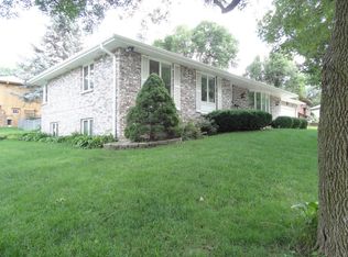 125 Ashland Ct, Council Bluffs, IA 51503