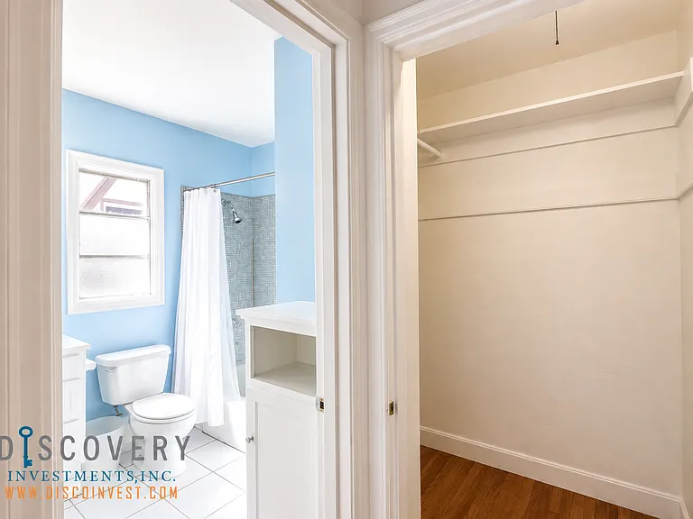 216 Lee St — Photo 18