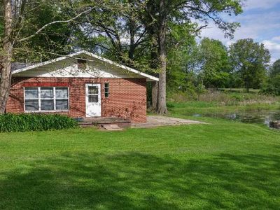 8866 S Adams St, Monterey, IN, 46960
