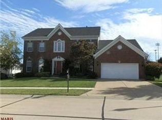 2164 Dartmouth Gate Ct, Ballwin, MO