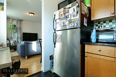 Rented by ZealEstate Group Inc