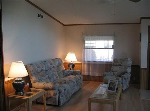 3rd image of 8189 Blackbead Ct
