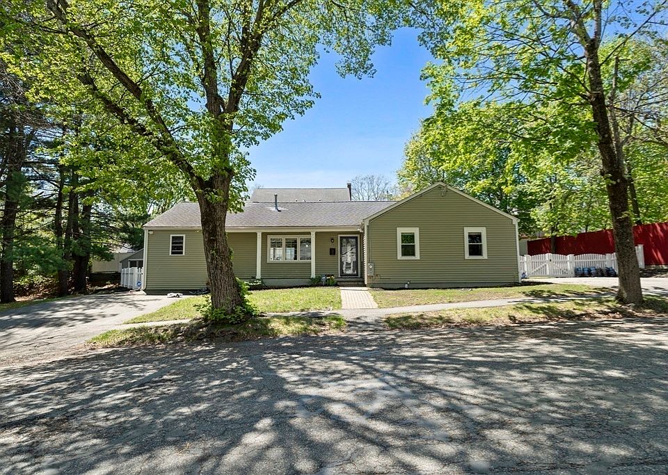 1st image of 45 Adanac Rd
