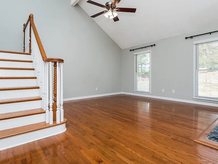 1200 Defoor Ct NW — Photo 6