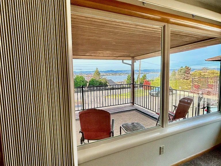 6416 E Evergreen Blvd — Photo 9
