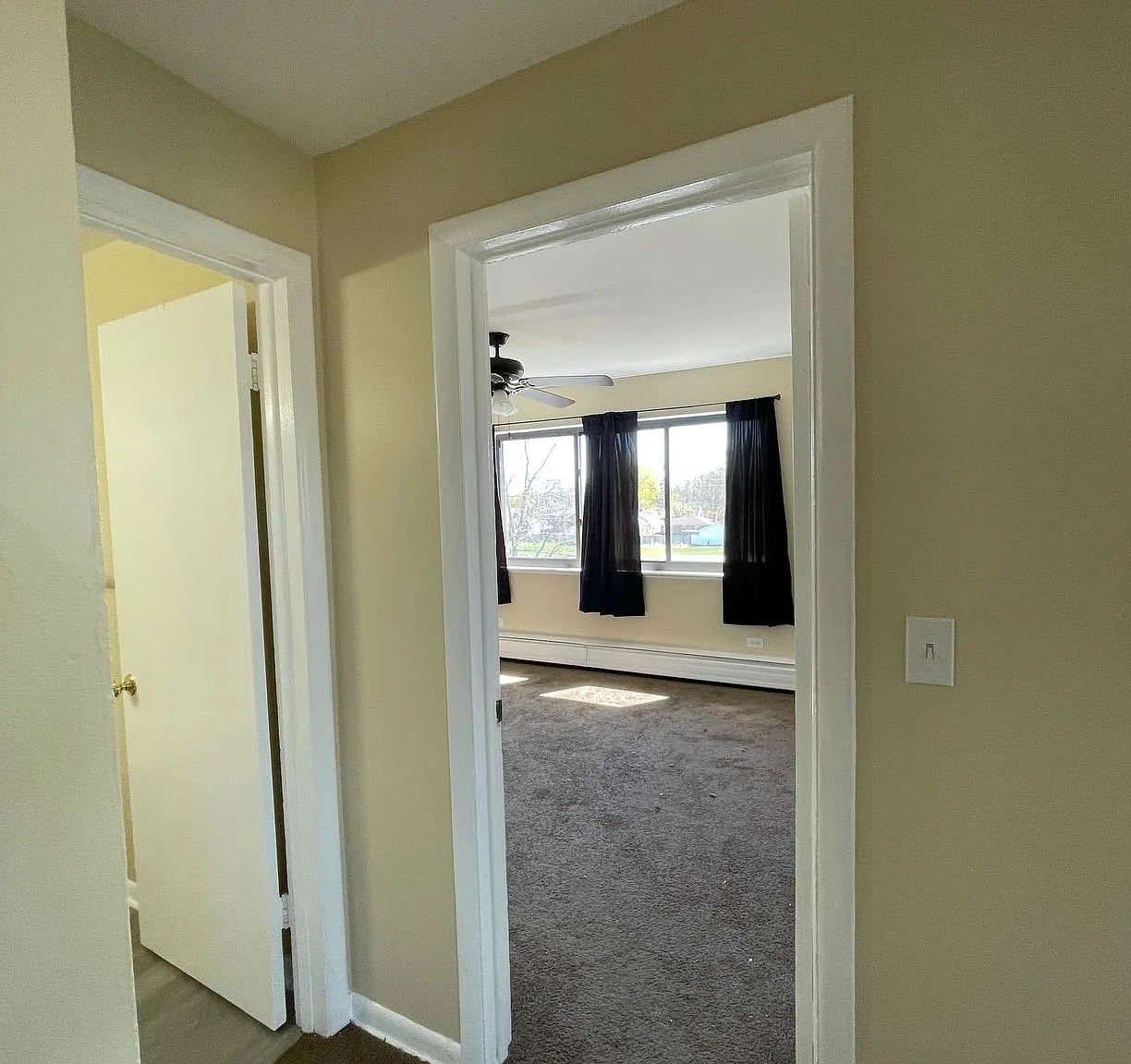 2 bed, 800 sqft, $1,295 — Photo 4
