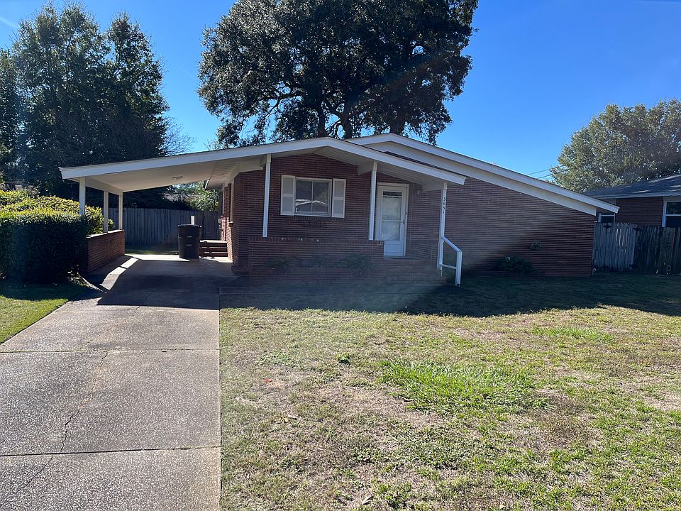 1st image of 3651 Forest Glen Dr