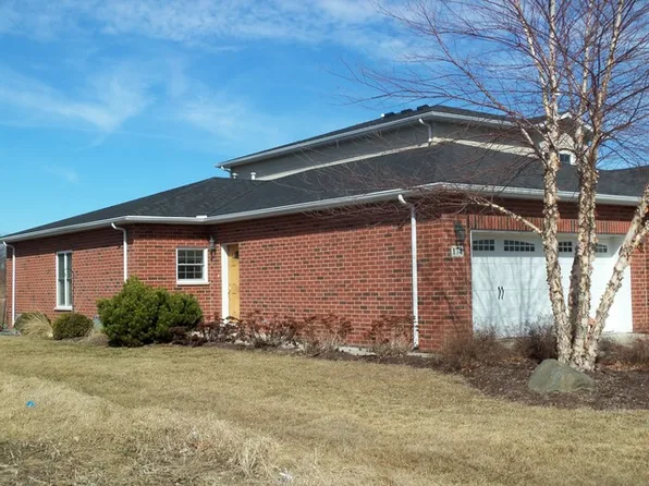 174 Brentwood Dr, Morris, IL 60450