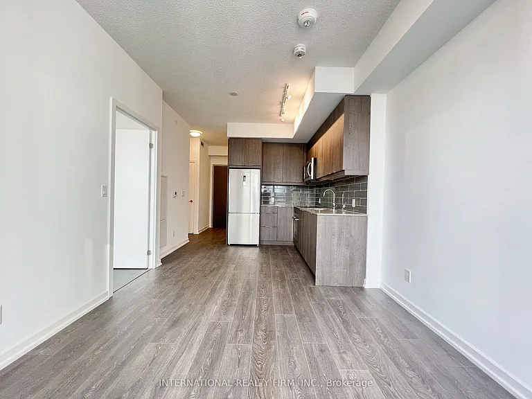 32 Forest Manor Rd #904 — Photo 25
