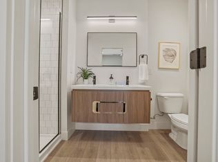 464 South Ln, Columbus, OH 43206