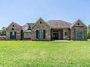 2275 Waterford Way, Vidor, TX 77662