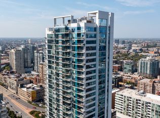 303 W Ohio St UNIT 2201, Chicago, IL 60610