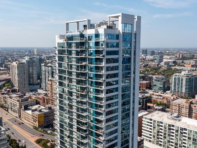 303 W Ohio St Unit 2201, Chicago, IL, 60610