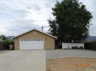 20404 El Porto Ct, Tehachapi, CA 93561