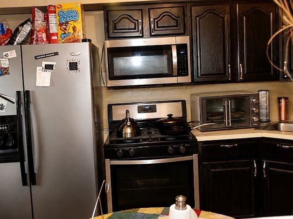 5th image of 1400 70Th St #13