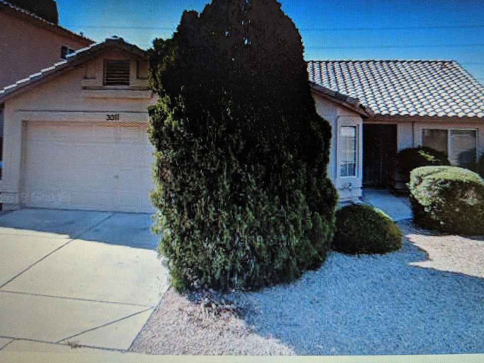 1st image of 3011 E Rockwood Dr