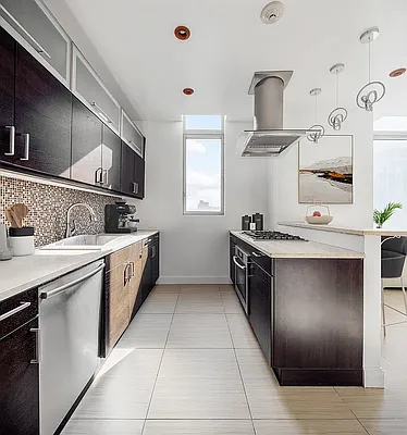 556 Third Avenue #PHA in Murray Hill, Manhattan | StreetEasy