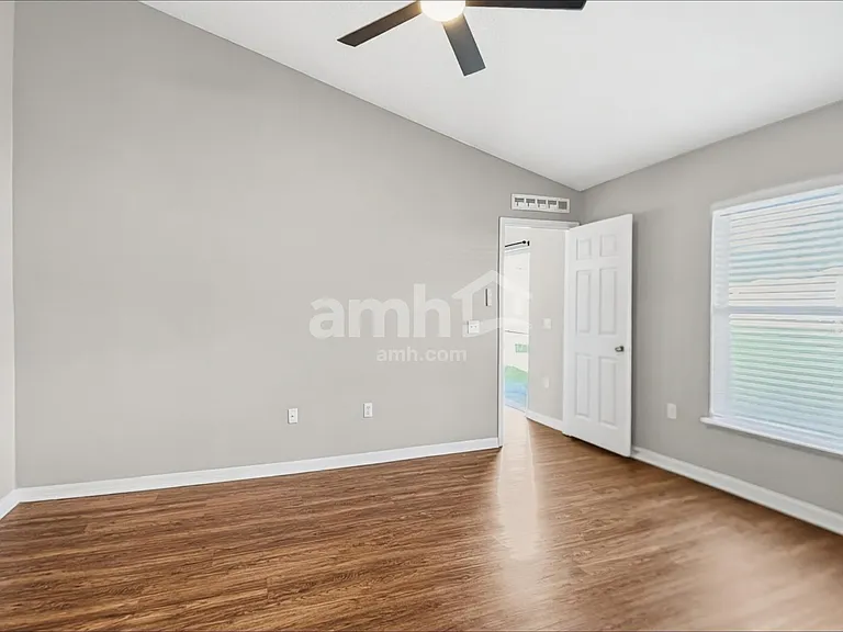 153 Timbercreek Pines Cir — Photo 10