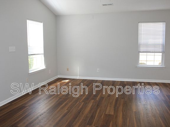 5th image of 312 Evening Star Dr