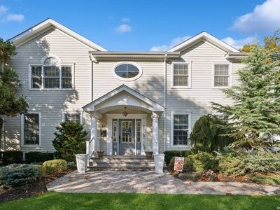 23 Springdale Avenue, Massapequa, NY, 11758
