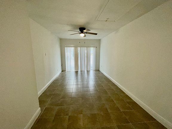 4th image of 3048 Unkaterri Ln #B
