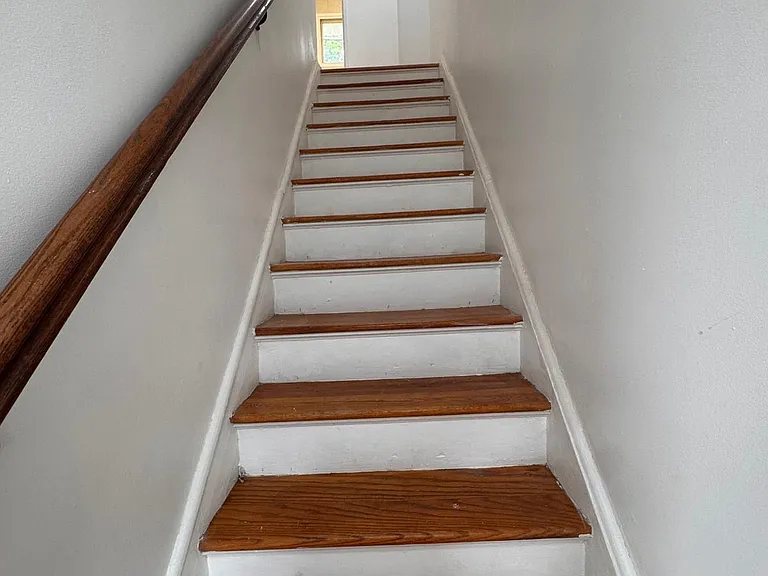 46 N Gilmore Blvd — Photo 5